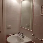 Ca Del Vescovo לינה וארוחת בוקר אימפריה