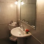 Ca Del Vescovo אימפריה