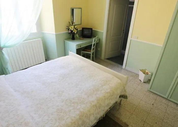 Ca Del Vescovo Bed and Breakfast 3*