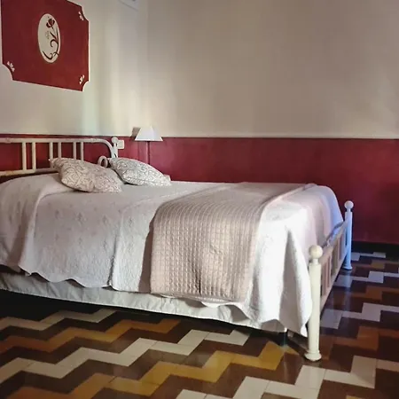 Ca Del Vescovo Frühstückspension Imperia